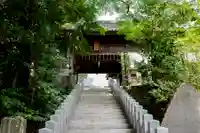 大鷲神社の山門・神門