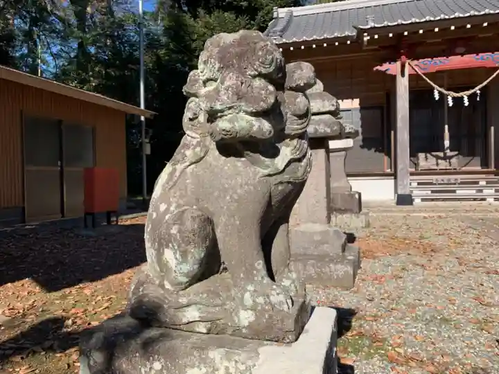 八幡神社の狛犬