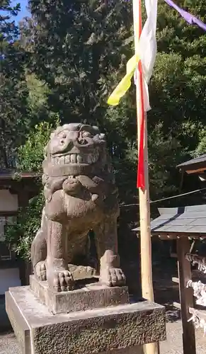 村檜神社の狛犬