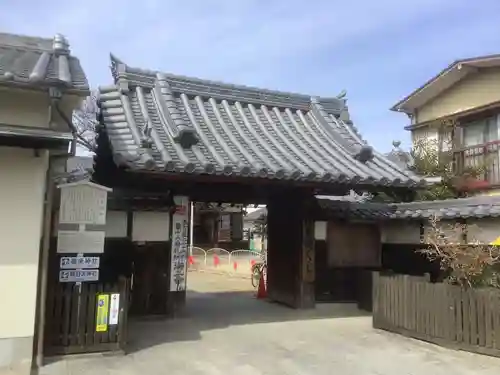 海上寺の山門・神門