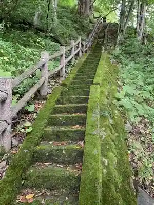 愛宕神社の建物その他