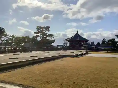 興福寺 南円堂の{uncategorized: "未分類", other: "その他", undefined: "問題あり", building: "その他建物", grave: "お墓", sacred_gate: "鳥居", guardian: "狛犬", statue: "像", buddha: "仏像", history: "歴史", nature: "自然", garden: "庭園", animal: "動物", pagoda: "塔", temizu: "手水舎", mountain_gate: "山門・神門", sanctuary: "本殿・本堂", subordinate: "末社・摂社", art: "芸術", scenery: "景色", jizo: "地蔵", ema: "絵馬", goshuin: "御朱印", omikuji: "おみくじ", items: "授与品その他", amulet: "お守り", goshuincho: "御朱印帳", eats: "食事", festival: "お祭り", votive_dance: "神楽", shichigosan: "七五三参", wedding: "結婚式", experience: "体験その他", initially: "初詣", around: "周辺", anti_infection: "感染症対策"}
