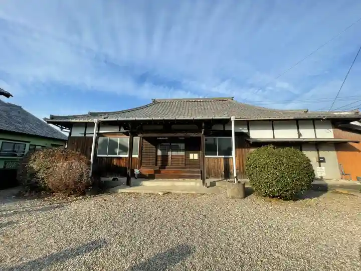 西圓寺の{uncategorized: "未分類", other: "その他", undefined: "問題あり", building: "その他建物", grave: "お墓", sacred_gate: "鳥居", guardian: "狛犬", statue: "像", buddha: "仏像", history: "歴史", nature: "自然", garden: "庭園", animal: "動物", pagoda: "塔", temizu: "手水舎", mountain_gate: "山門・神門", sanctuary: "本殿・本堂", subordinate: "末社・摂社", art: "芸術", scenery: "景色", jizo: "地蔵", ema: "絵馬", goshuin: "御朱印", omikuji: "おみくじ", items: "授与品その他", amulet: "お守り", goshuincho: "御朱印帳", eats: "食事", festival: "お祭り", votive_dance: "神楽", shichigosan: "七五三参", wedding: "結婚式", experience: "体験その他", initially: "初詣", around: "周辺", anti_infection: "感染症対策"}