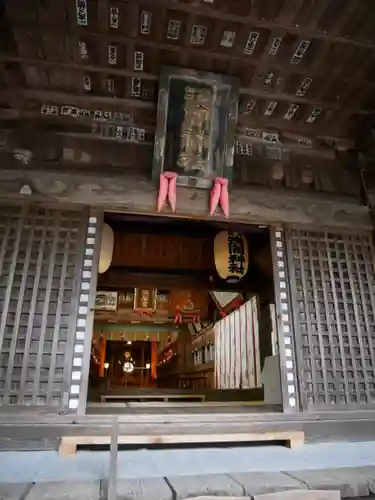 冨士御室浅間神社の本殿・本堂