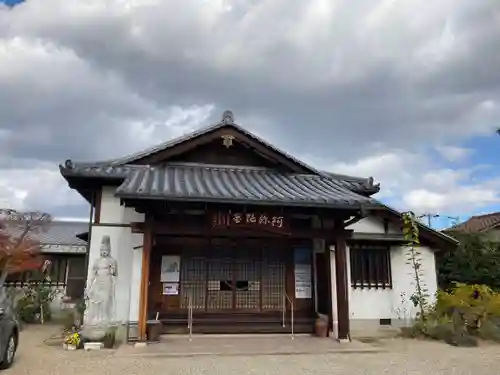 荘厳浄土寺の本殿