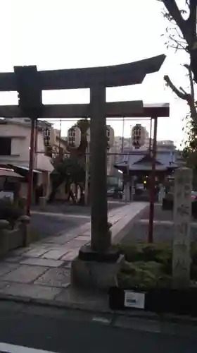 高田氷川神社の鳥居