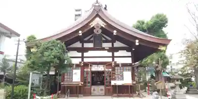 三輪神社の本殿・本堂