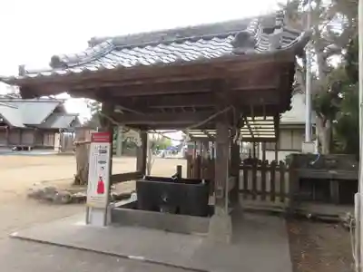 鶴谷八幡宮の手水舎