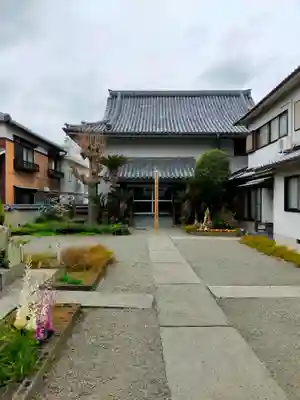 西光寺の本殿・本堂