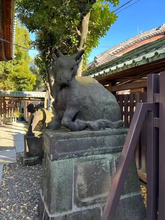 牛嶋神社の狛犬
