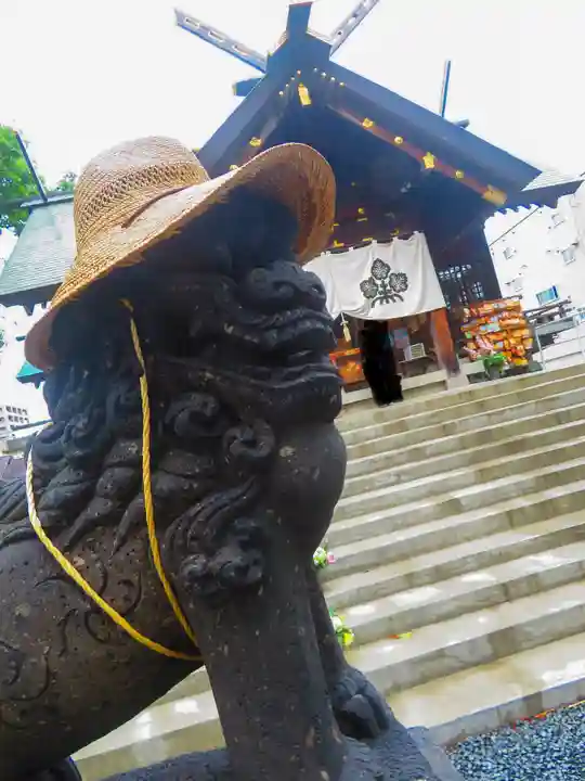札幌諏訪神社の狛犬