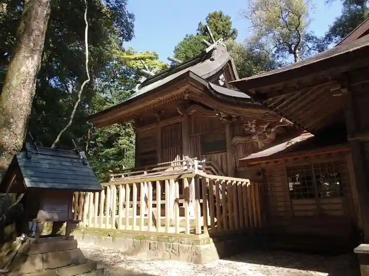 忌部神社の本殿・本堂