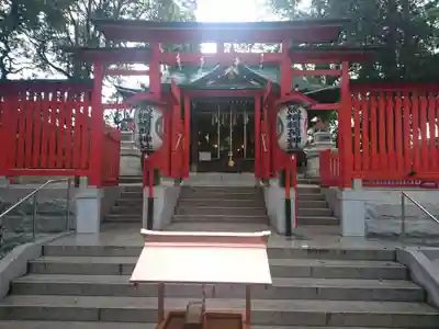 馬橋稲荷神社の鳥居