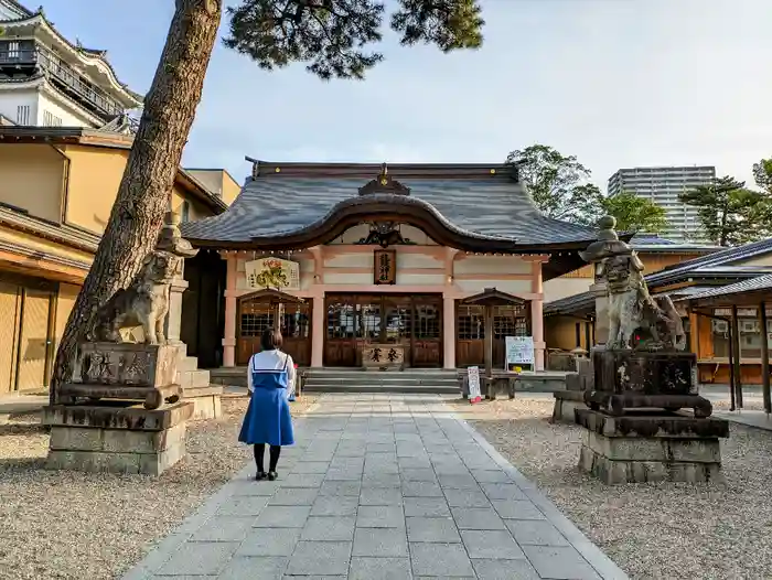 龍城神社の本殿