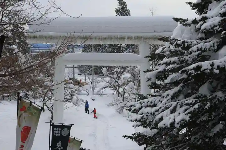 土津神社|こどもと出世の神さまの鳥居