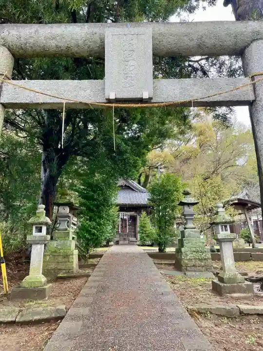 菅原神社の{uncategorized: "未分類", other: "その他", undefined: "問題あり", building: "その他建物", grave: "お墓", sacred_gate: "鳥居", guardian: "狛犬", statue: "像", buddha: "仏像", history: "歴史", nature: "自然", garden: "庭園", animal: "動物", pagoda: "塔", temizu: "手水舎", mountain_gate: "山門・神門", sanctuary: "本殿・本堂", subordinate: "末社・摂社", art: "芸術", scenery: "景色", jizo: "地蔵", ema: "絵馬", goshuin: "御朱印", omikuji: "おみくじ", items: "授与品その他", amulet: "お守り", goshuincho: "御朱印帳", eats: "食事", festival: "お祭り", votive_dance: "神楽", shichigosan: "七五三参", wedding: "結婚式", experience: "体験その他", initially: "初詣", around: "周辺", anti_infection: "感染症対策"}
