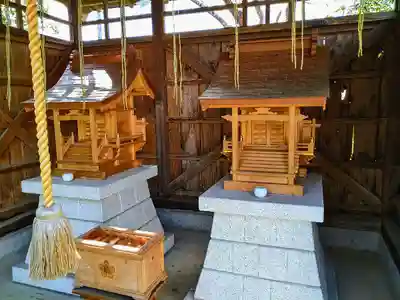 梁川天神社の末社・摂社