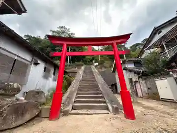 砂山稲荷神社の鳥居