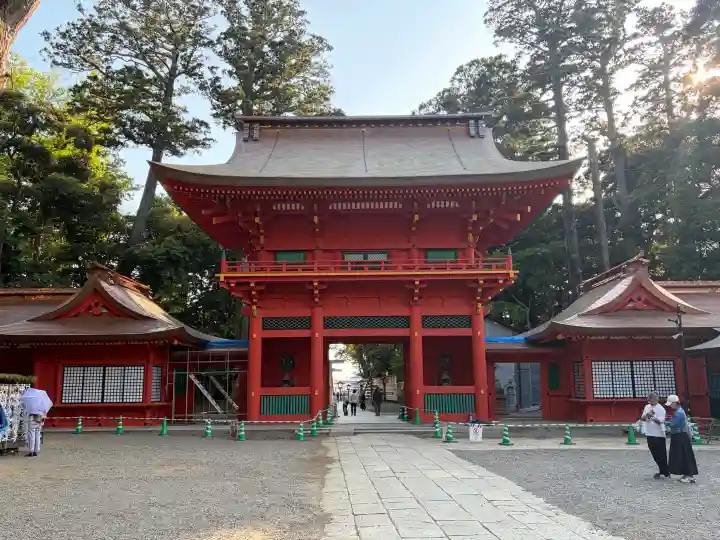 鹿島神宮の{uncategorized: "未分類", other: "その他", undefined: "問題あり", building: "その他建物", grave: "お墓", sacred_gate: "鳥居", guardian: "狛犬", statue: "像", buddha: "仏像", history: "歴史", nature: "自然", garden: "庭園", animal: "動物", pagoda: "塔", temizu: "手水舎", mountain_gate: "山門・神門", sanctuary: "本殿・本堂", subordinate: "末社・摂社", art: "芸術", scenery: "景色", jizo: "地蔵", ema: "絵馬", goshuin: "御朱印", omikuji: "おみくじ", items: "授与品その他", amulet: "お守り", goshuincho: "御朱印帳", eats: "食事", festival: "お祭り", votive_dance: "神楽", shichigosan: "七五三参", wedding: "結婚式", experience: "体験その他", initially: "初詣", around: "周辺", anti_infection: "感染症対策"}
