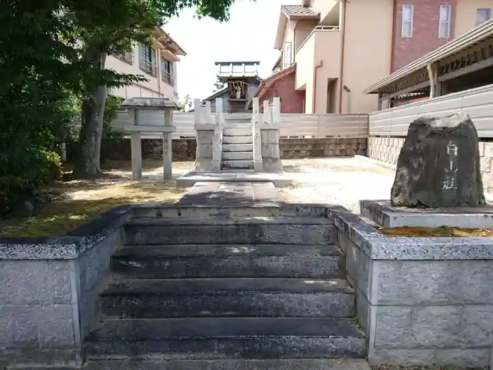 白山社(高台寺町)の本殿・本堂