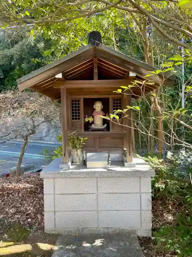 瑠璃光院薬師堂(東京都)