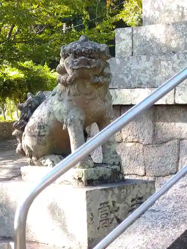 阿智神社の狛犬