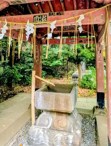 芝東照宮の{uncategorized: "未分類", other: "その他", undefined: "問題あり", building: "その他建物", grave: "お墓", sacred_gate: "鳥居", guardian: "狛犬", statue: "像", buddha: "仏像", history: "歴史", nature: "自然", garden: "庭園", animal: "動物", pagoda: "塔", temizu: "手水舎", mountain_gate: "山門・神門", sanctuary: "本殿・本堂", subordinate: "末社・摂社", art: "芸術", scenery: "景色", jizo: "地蔵", ema: "絵馬", goshuin: "御朱印", omikuji: "おみくじ", items: "授与品その他", amulet: "お守り", goshuincho: "御朱印帳", eats: "食事", festival: "お祭り", votive_dance: "神楽", shichigosan: "七五三参", wedding: "結婚式", experience: "体験その他", initially: "初詣", around: "周辺", anti_infection: "感染症対策"}