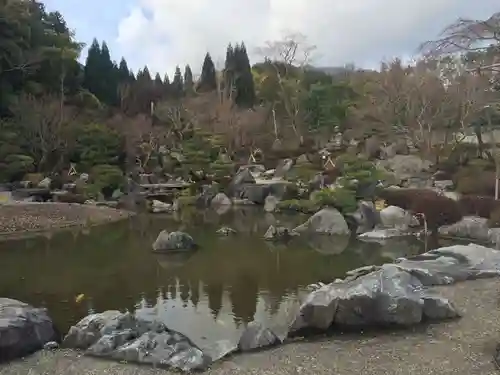 當麻寺 奥院の庭園