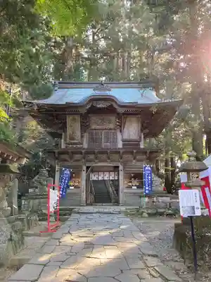 鷲子山上神社の山門・神門