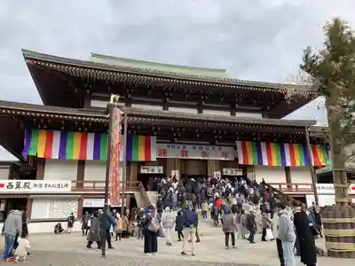 成田山新勝寺の本殿・本堂