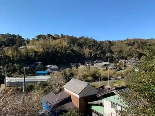 聖神社の景色