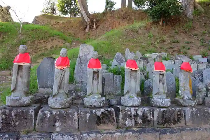 紫雲寺の地蔵
