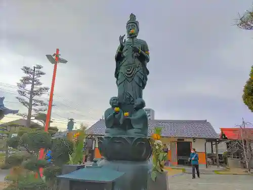 三河三弘法第二番　西福寺の仏像