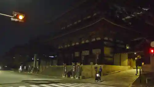 仁和寺の山門・神門