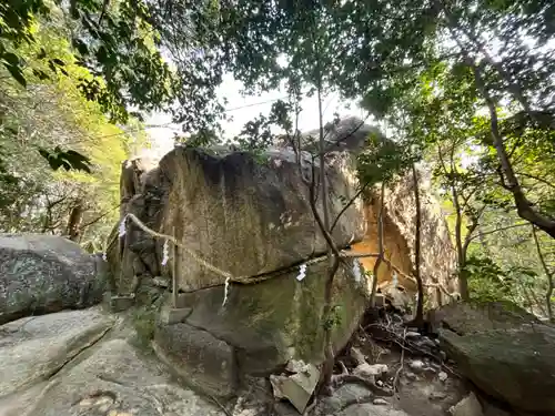 越木岩神社(兵庫県)