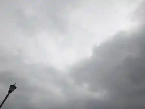 稲佐の浜　弁天島(島根県)