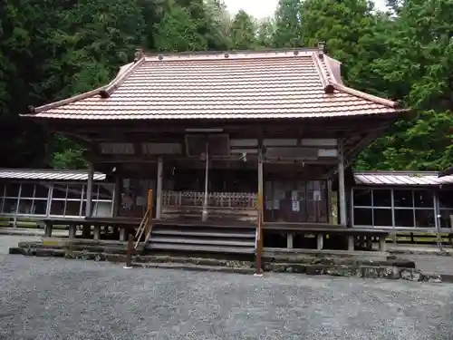 高尾穂見神社の本殿・本堂