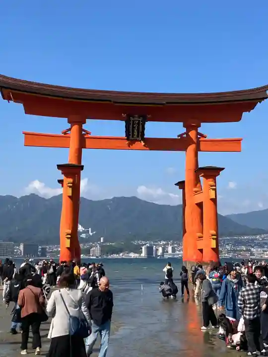 厳島神社(広島県)