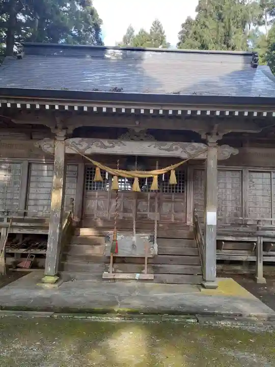 八幡神社の本殿・本堂