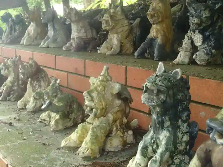 八王子神社の狛犬