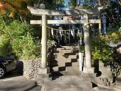 多摩川浅間神社の鳥居