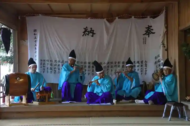 神原田神社の神楽
