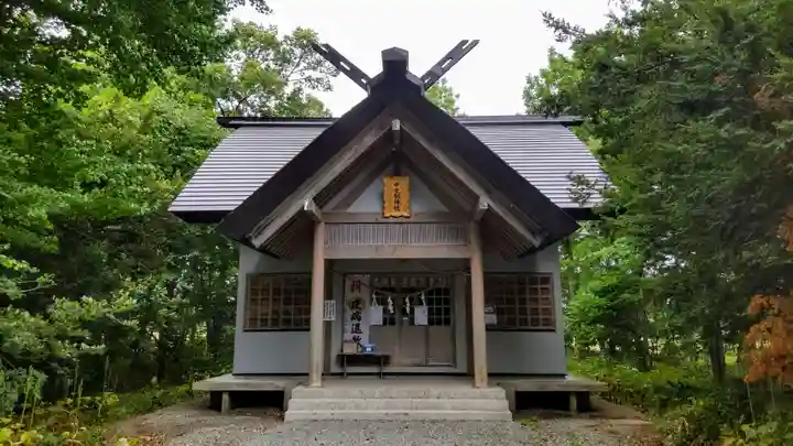 中士別神社の本殿・本堂
