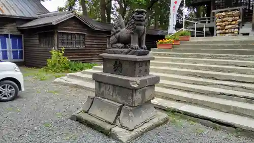 札幌諏訪神社の狛犬