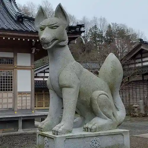 長谷部神社の狛犬