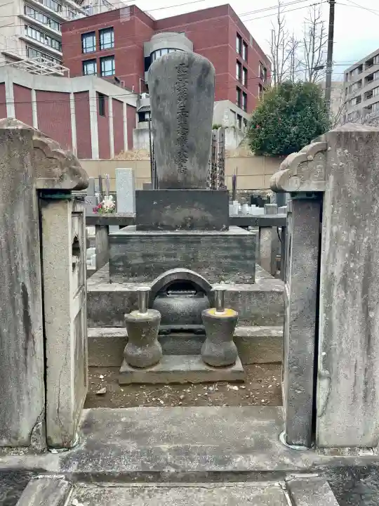 妙極院の{uncategorized: "未分類", other: "その他", undefined: "問題あり", building: "その他建物", grave: "お墓", sacred_gate: "鳥居", guardian: "狛犬", statue: "像", buddha: "仏像", history: "歴史", nature: "自然", garden: "庭園", animal: "動物", pagoda: "塔", temizu: "手水舎", mountain_gate: "山門・神門", sanctuary: "本殿・本堂", subordinate: "末社・摂社", art: "芸術", scenery: "景色", jizo: "地蔵", ema: "絵馬", goshuin: "御朱印", omikuji: "おみくじ", items: "授与品その他", amulet: "お守り", goshuincho: "御朱印帳", eats: "食事", festival: "お祭り", votive_dance: "神楽", shichigosan: "七五三参", wedding: "結婚式", experience: "体験その他", initially: "初詣", around: "周辺", anti_infection: "感染症対策"}