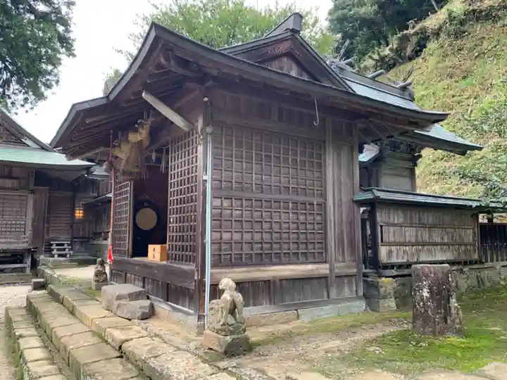 須我神社の本殿・本堂