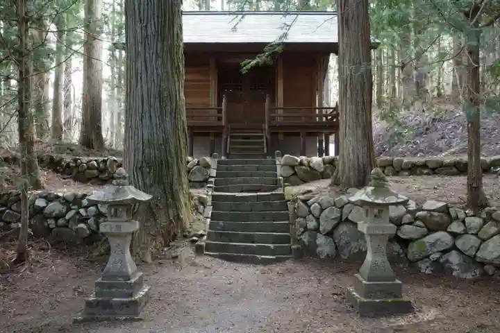 加藏神明宮の本殿・本堂