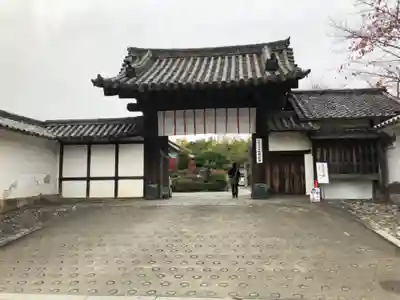 勧修寺の山門・神門