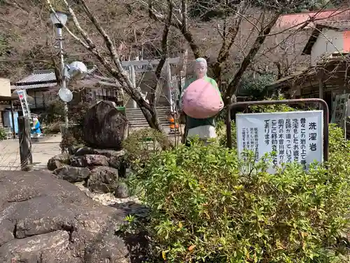 桃太郎神社の像